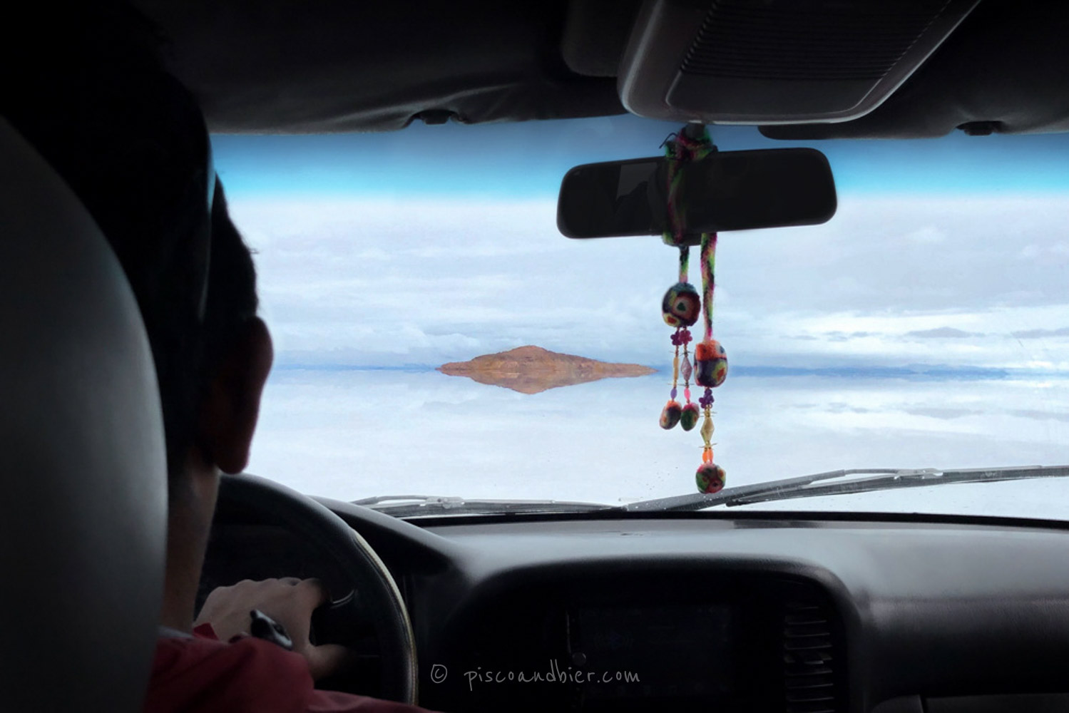 Bolivia Mirror Lake Uyuni Salt Flats Biggest Mirror In The World