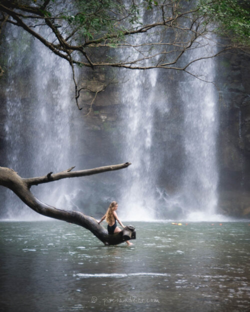 Catarata Llanos de Cortes Waterfall Costa Rica